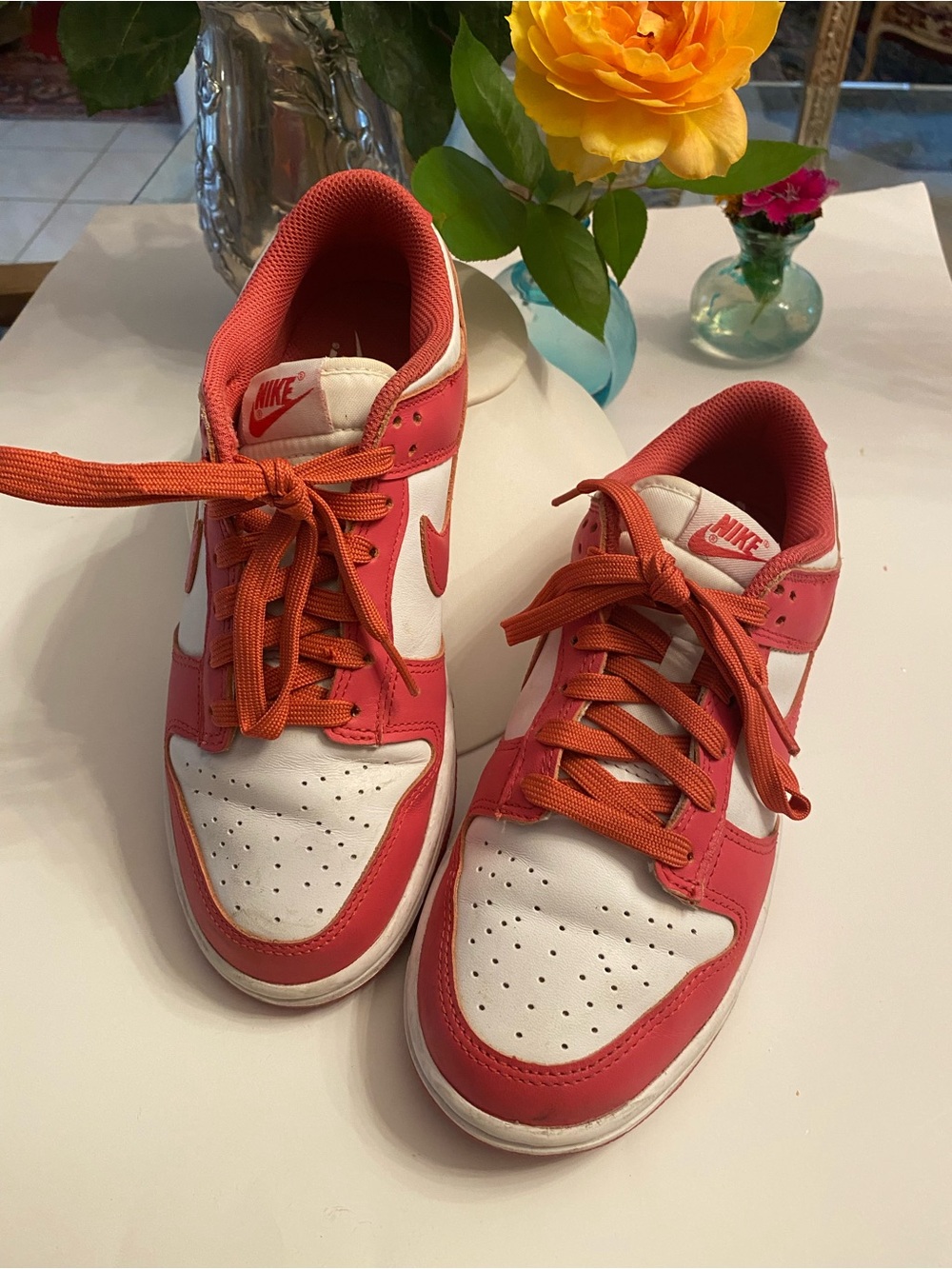 Nike Dunk Low-Top Sneakers in Coral and White Size 8